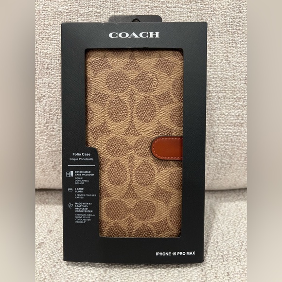 iPhone 15 Pro Max Folio - Picture 4 of 4